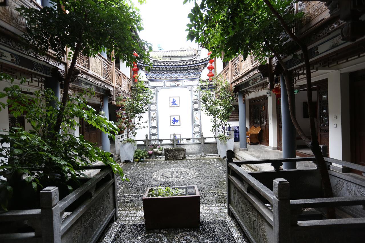 Dali Taihe Boutique Inn ต้าหลี่ ภายนอก รูปภาพ